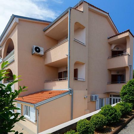 Apartman Frane Krk Town Eksteriør bilde