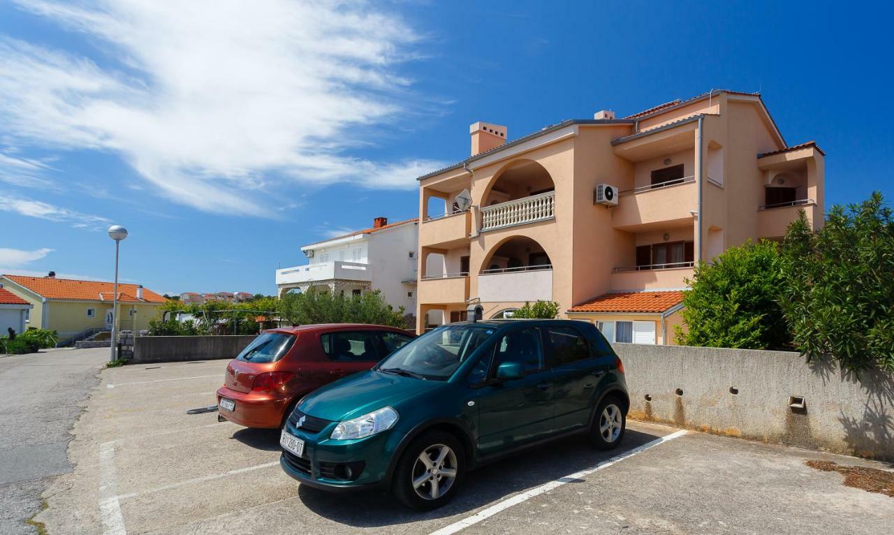Apartman Frane Krk Town Eksteriør bilde